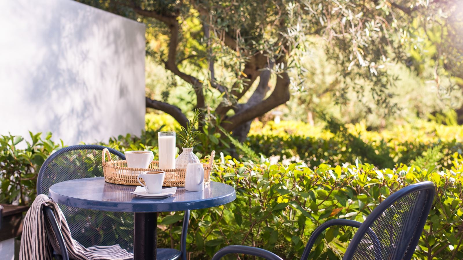 rooms-standard-garden-view-room