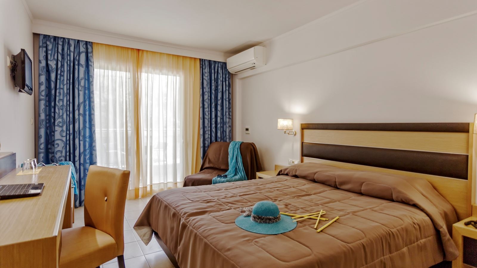 rooms-room-deluxe-double-best-price
