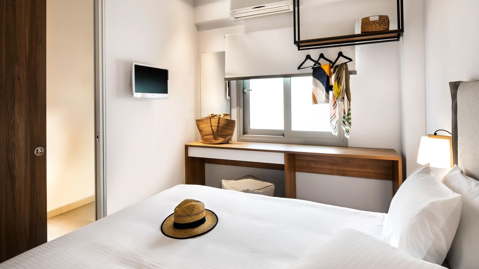 rooms-executive-suite-sea-view