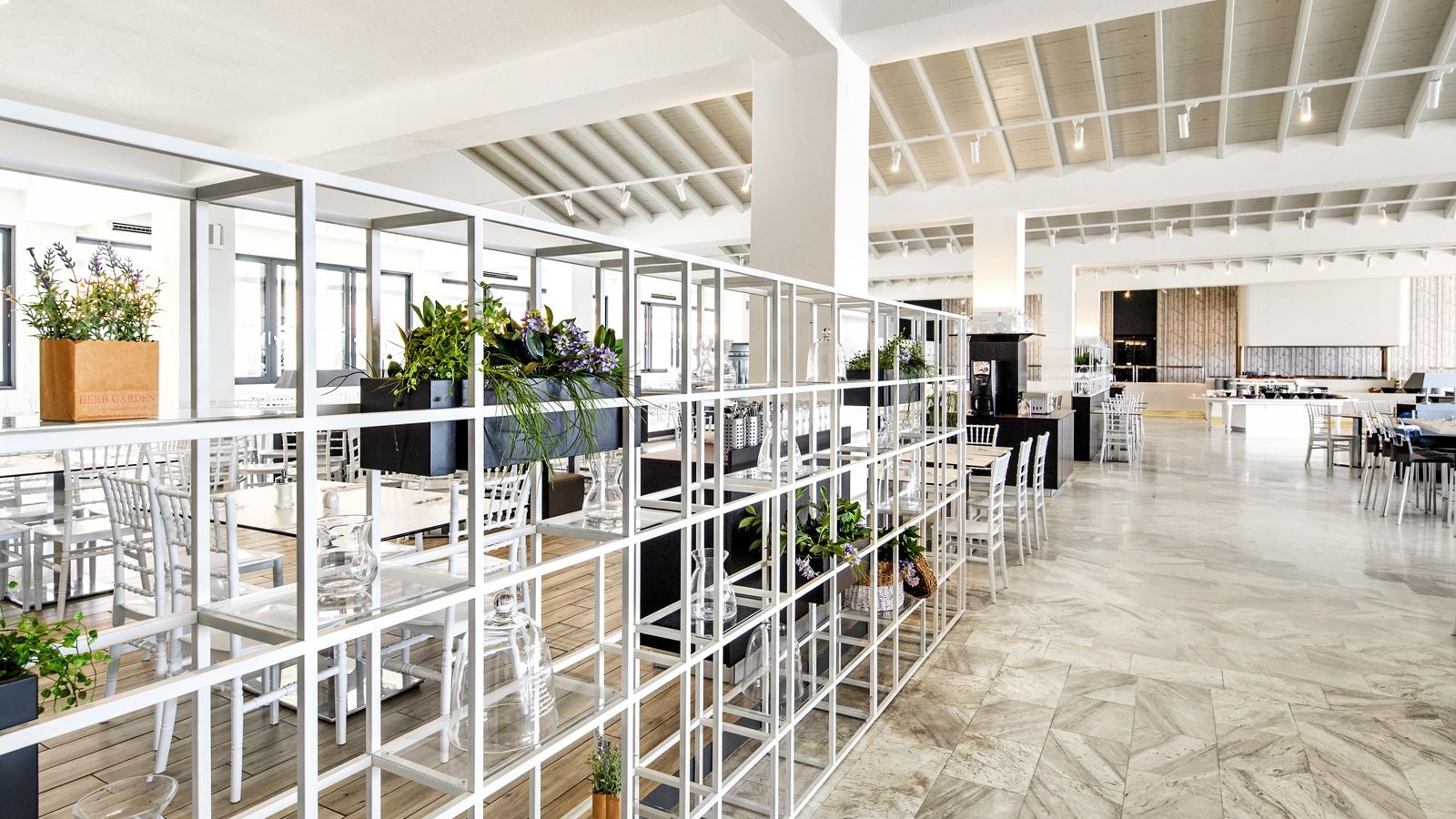 restaurants-main-restaurant