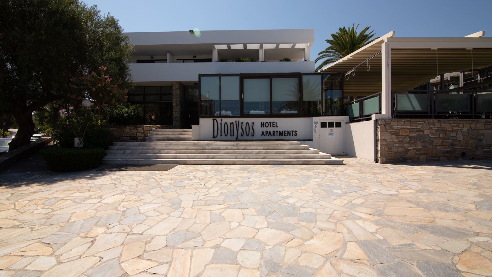 general-main-building