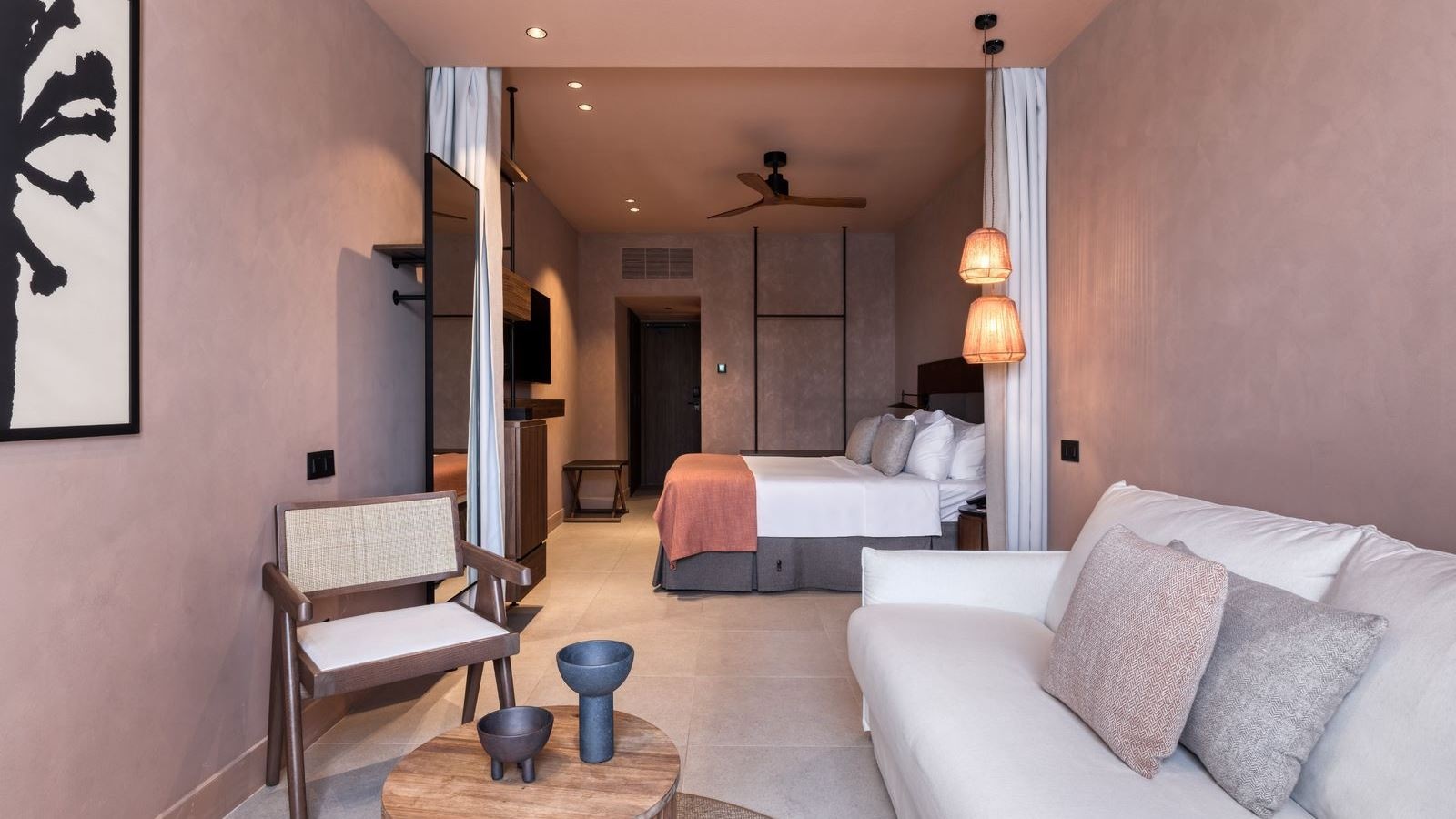 rooms-sapphire-sublime-family-retreat-with-swim-up-pool