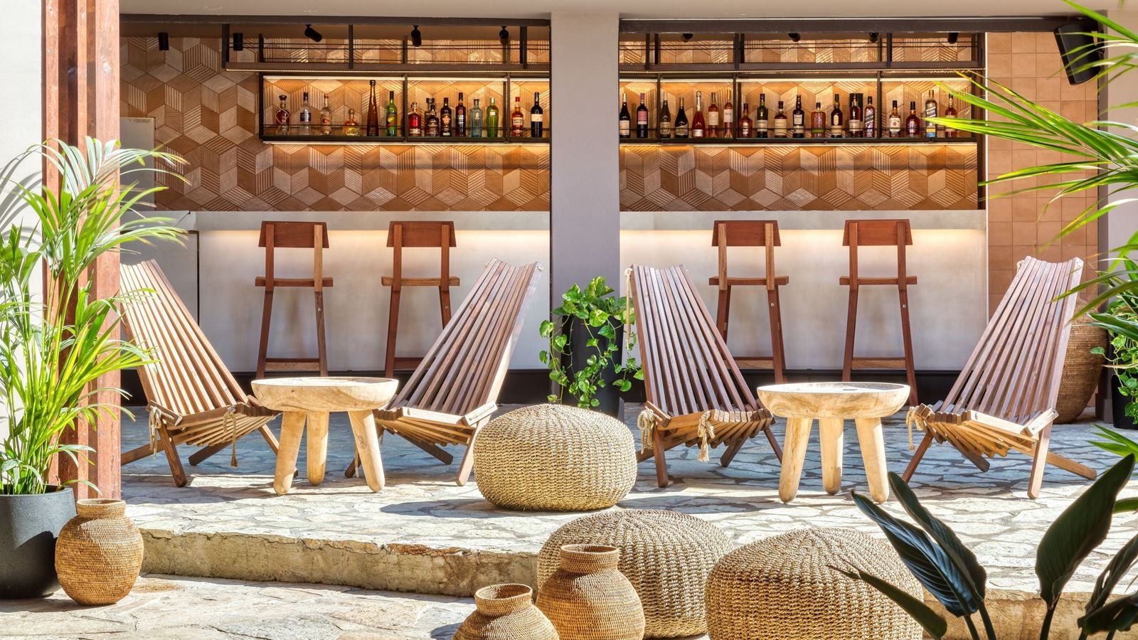 bars-ammos-beach-bar