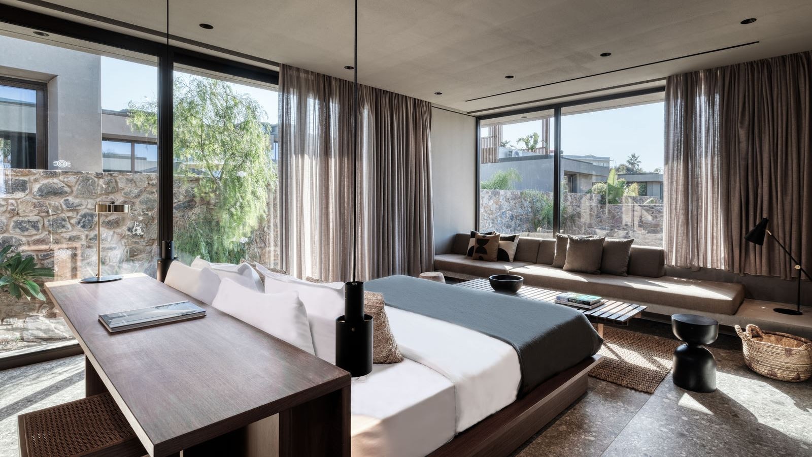 rooms-tropical-open-plan-suite-shared-pool