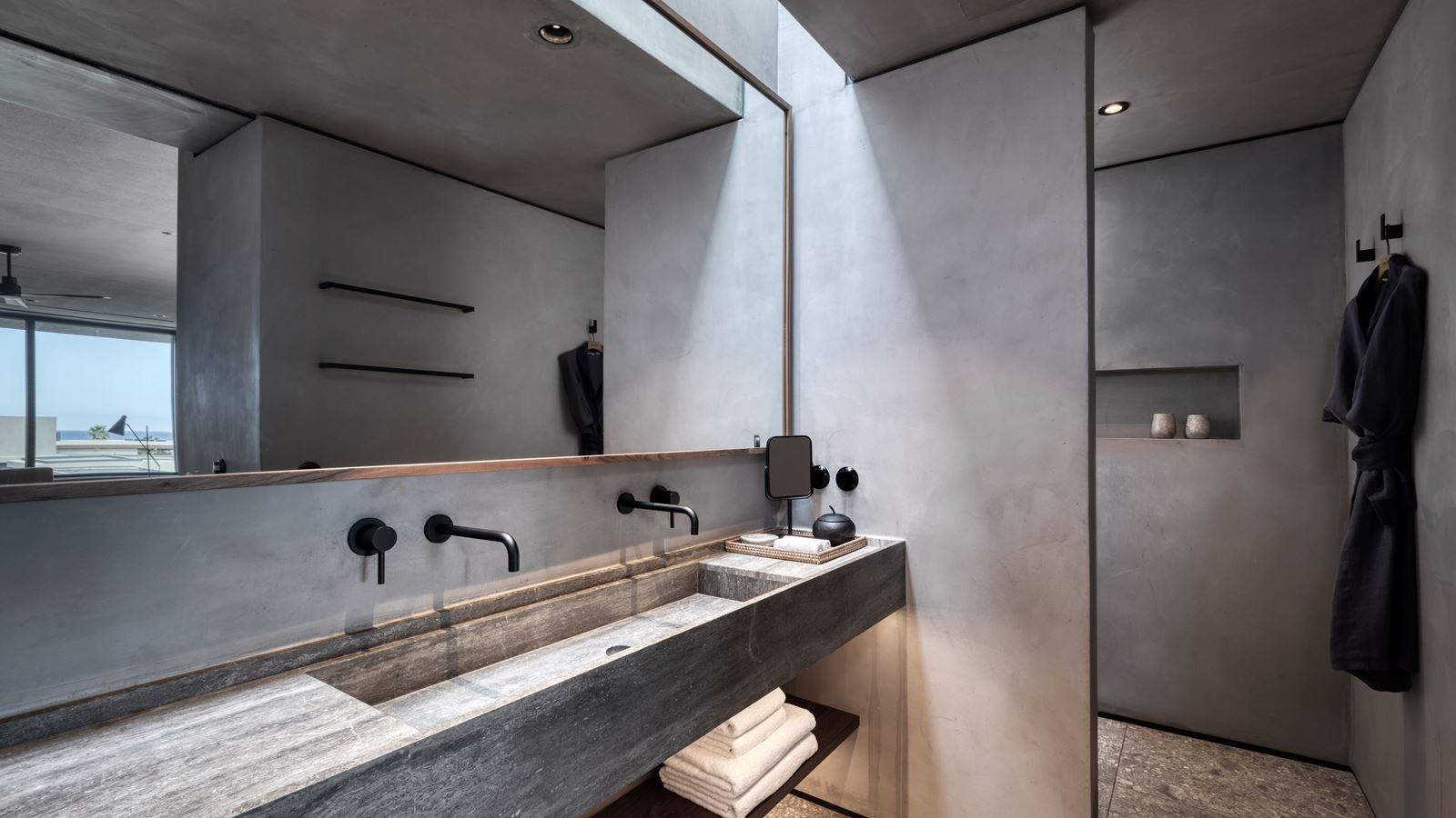 rooms-tropical-open-plan-suite-shared-pool