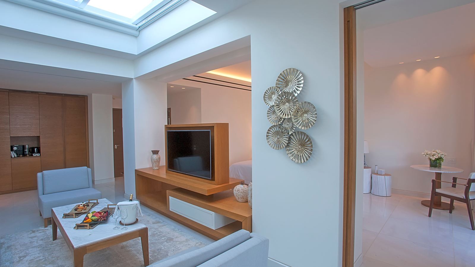 rooms-grand-pavilion-garden-view-with-jacuzzi-and-private-pool