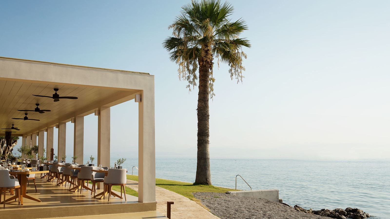 restaurants-1962-by-the-sea-restaurant