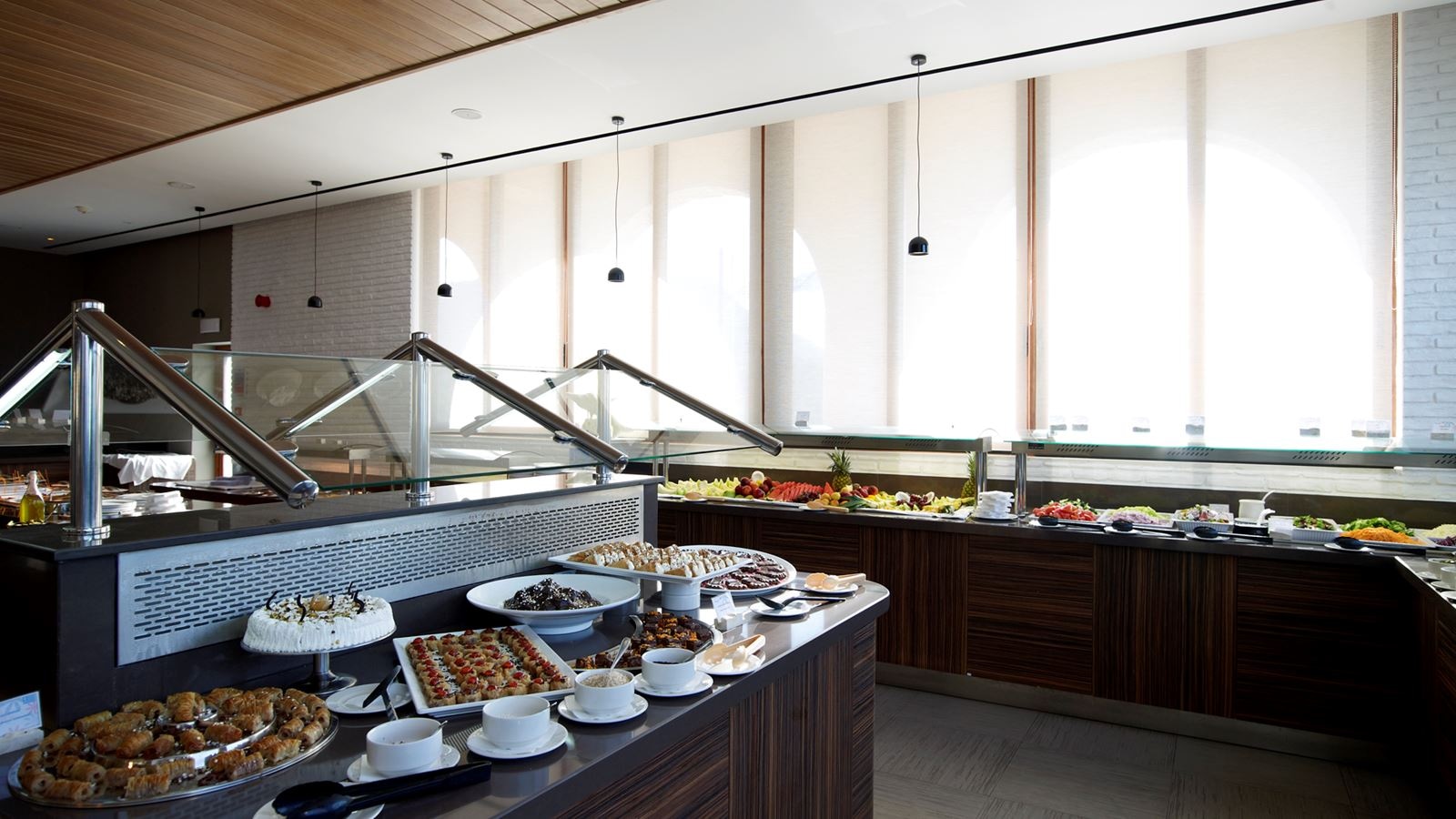 restaurants-olive-chefs-main-restaurant