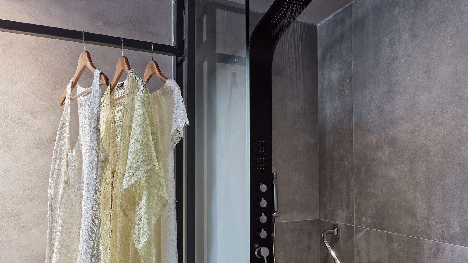 rooms-double-room-garden-level-with-outdoor-jetted-tub