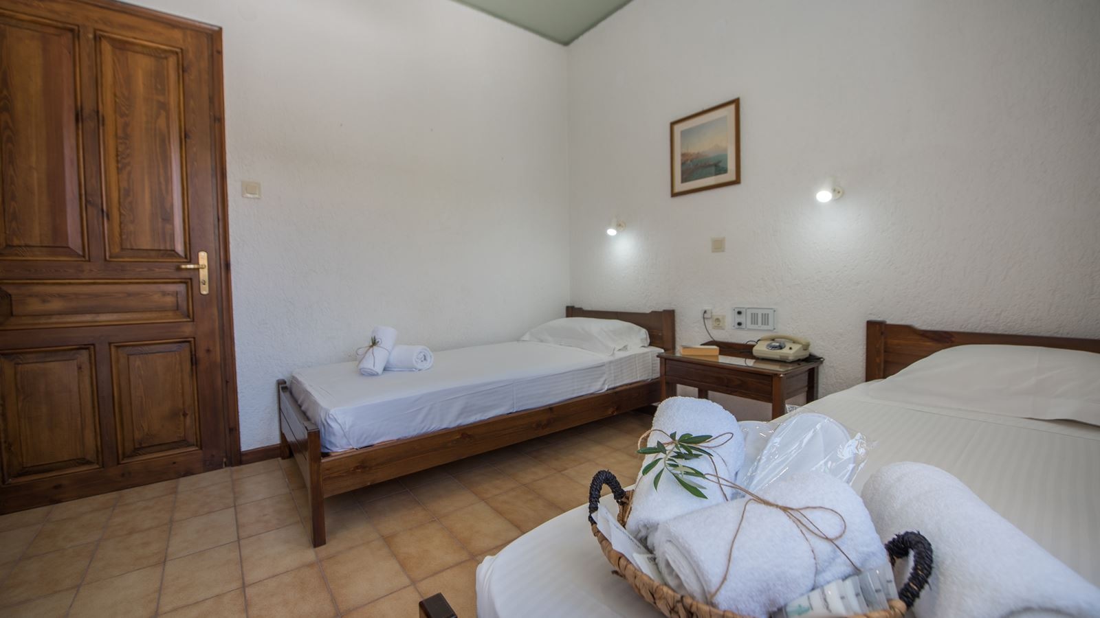 rooms-traditional-room-24