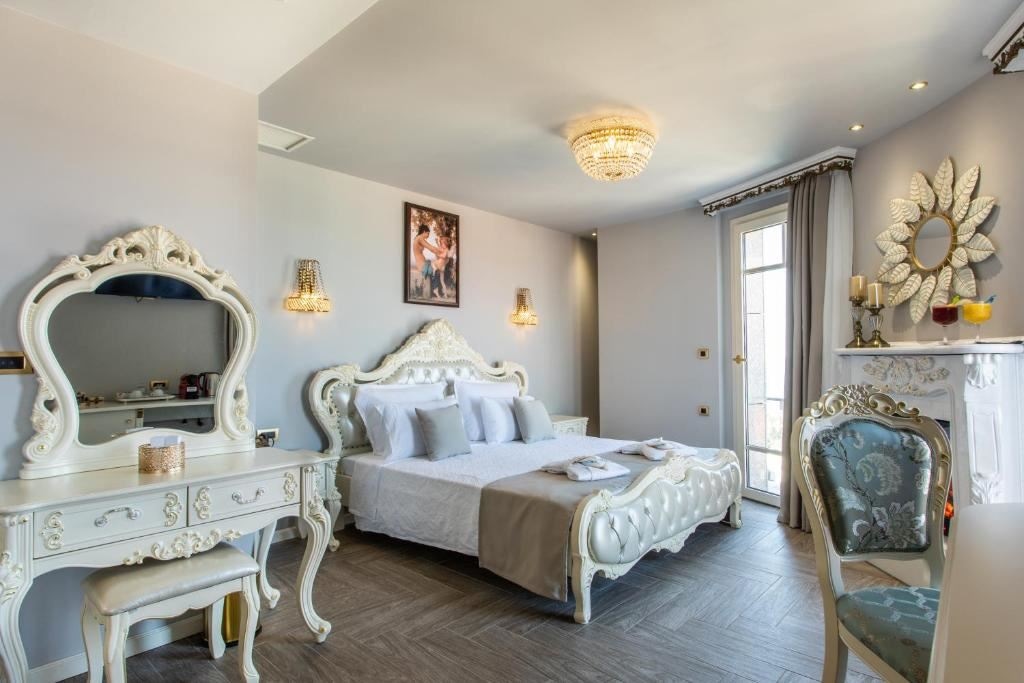 rooms-executive-suite