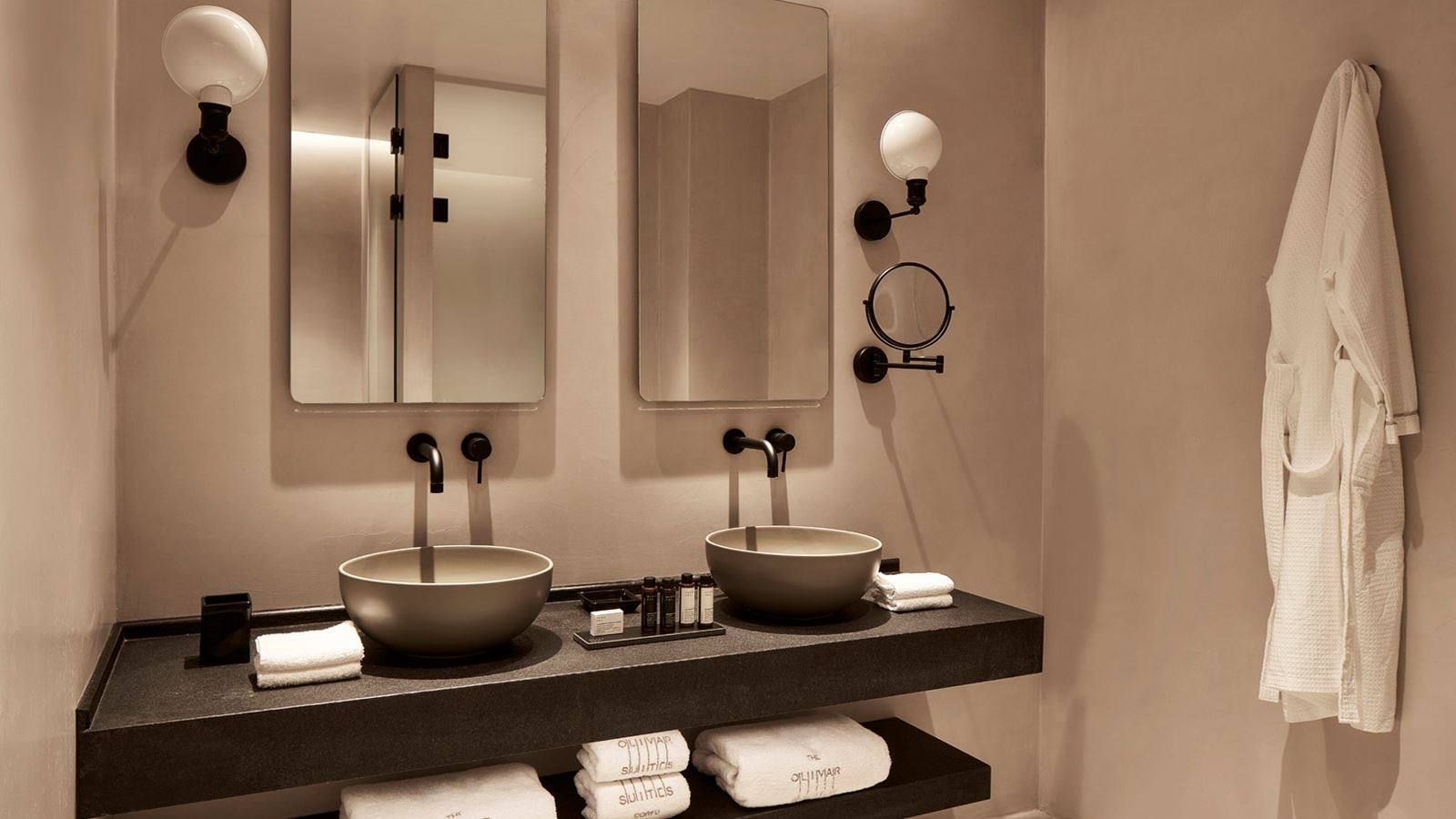 rooms-junior-suite-with-private-pool