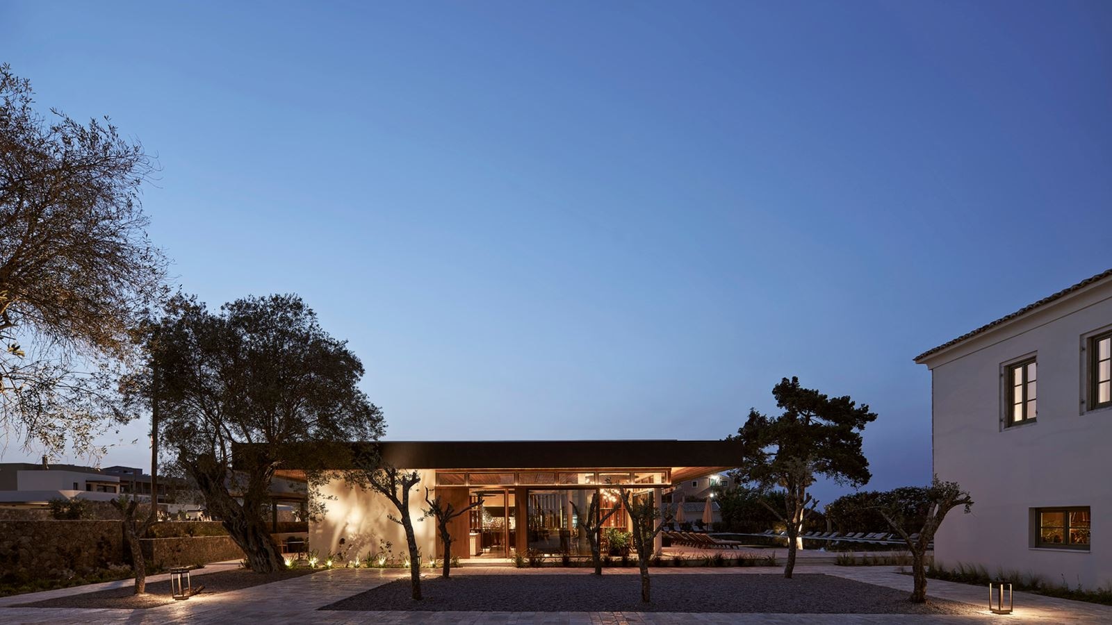 restaurants-flya-all-day-resto