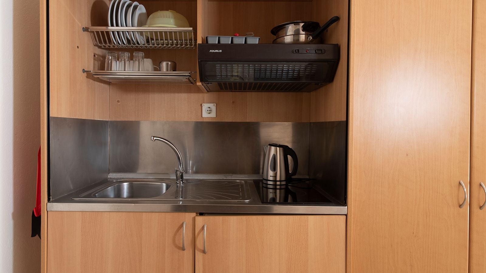 rooms-room-standart-triple