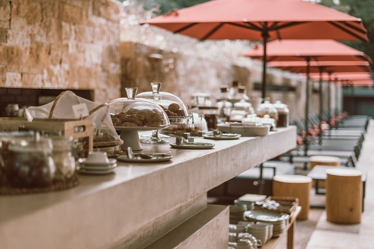 restaurants-α-main-restaurant