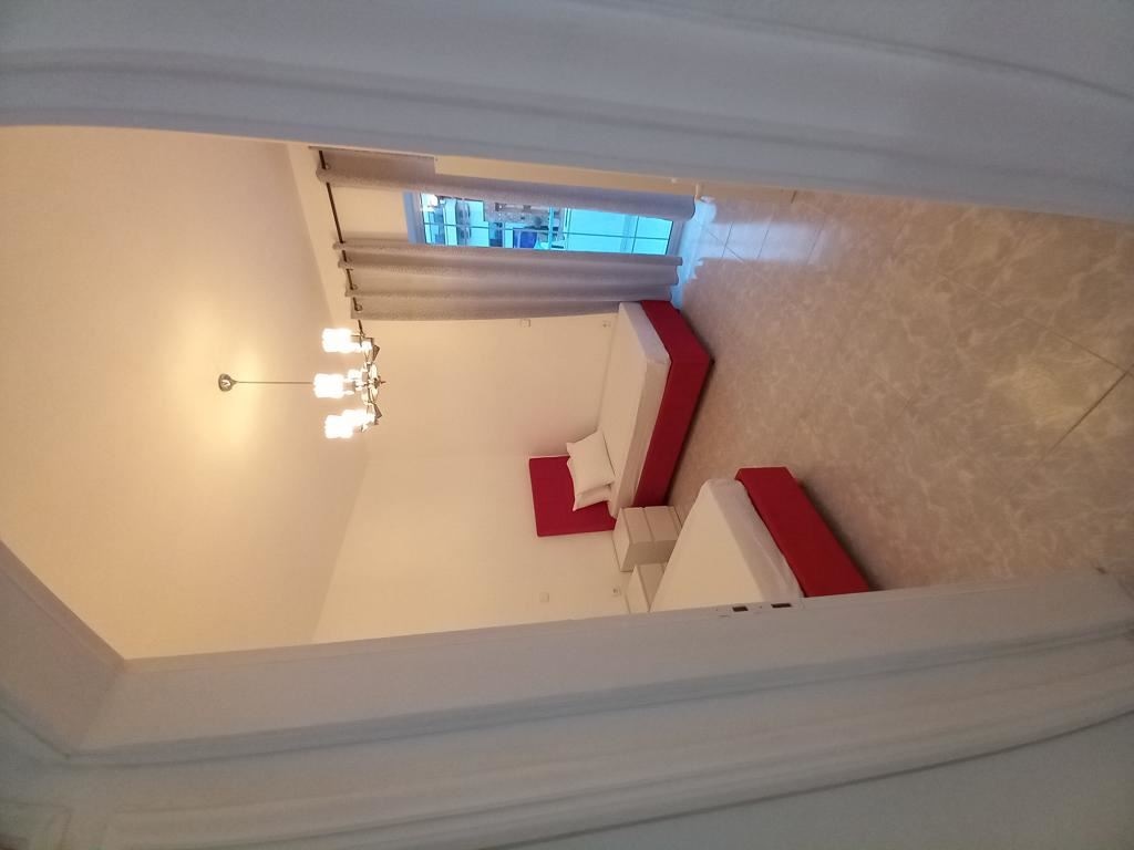 rooms-family-apartment-2-bedrooms-garden-view