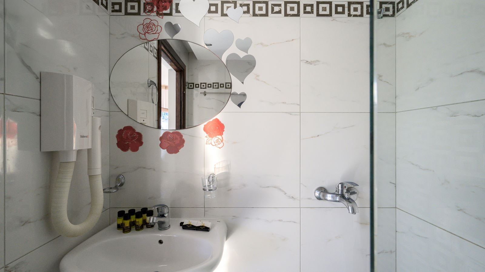 rooms-standard-double-room-ssv