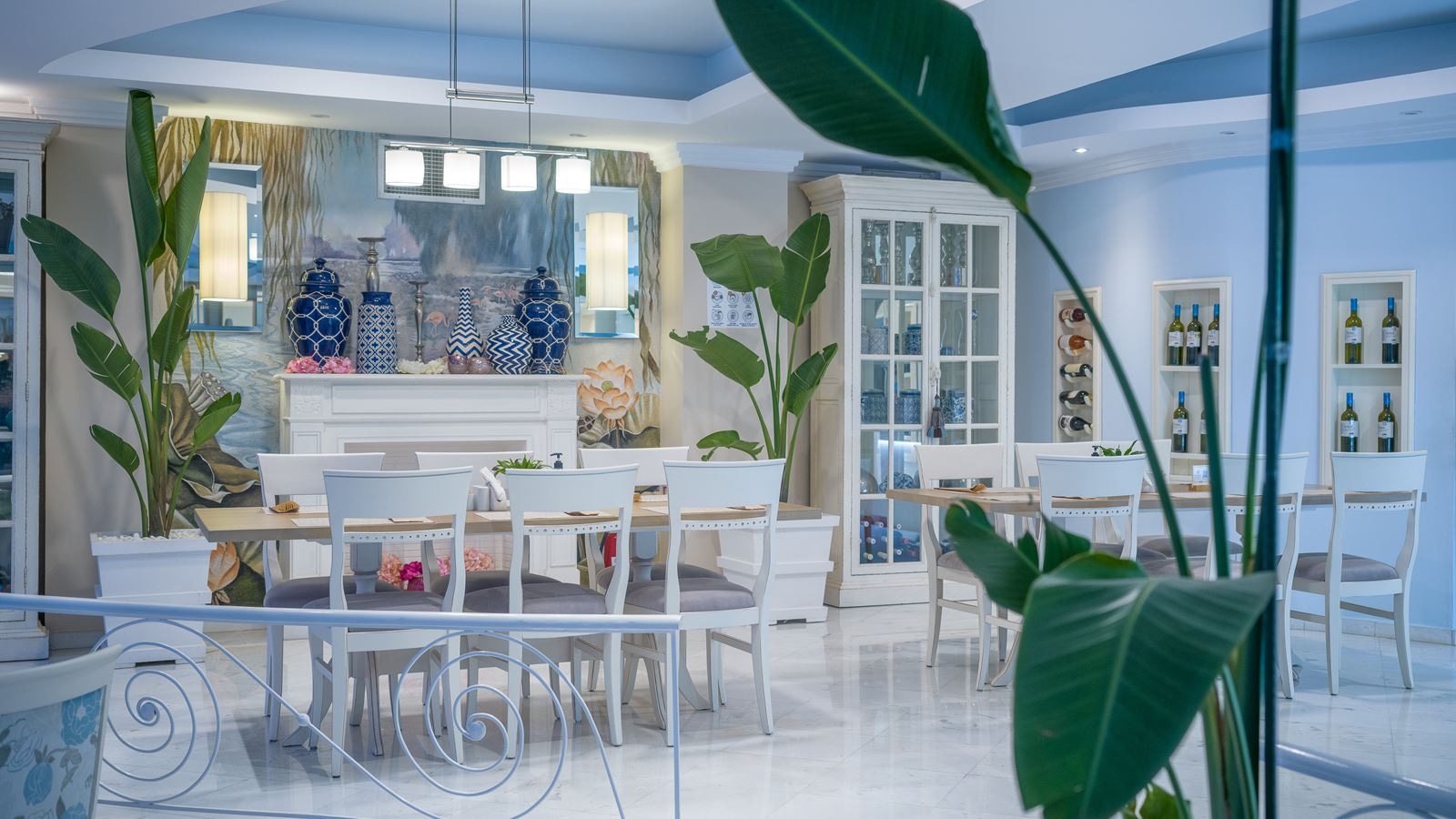 restaurants-main-restaurant