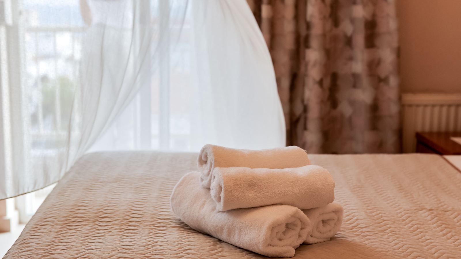 rooms-double-standard-room