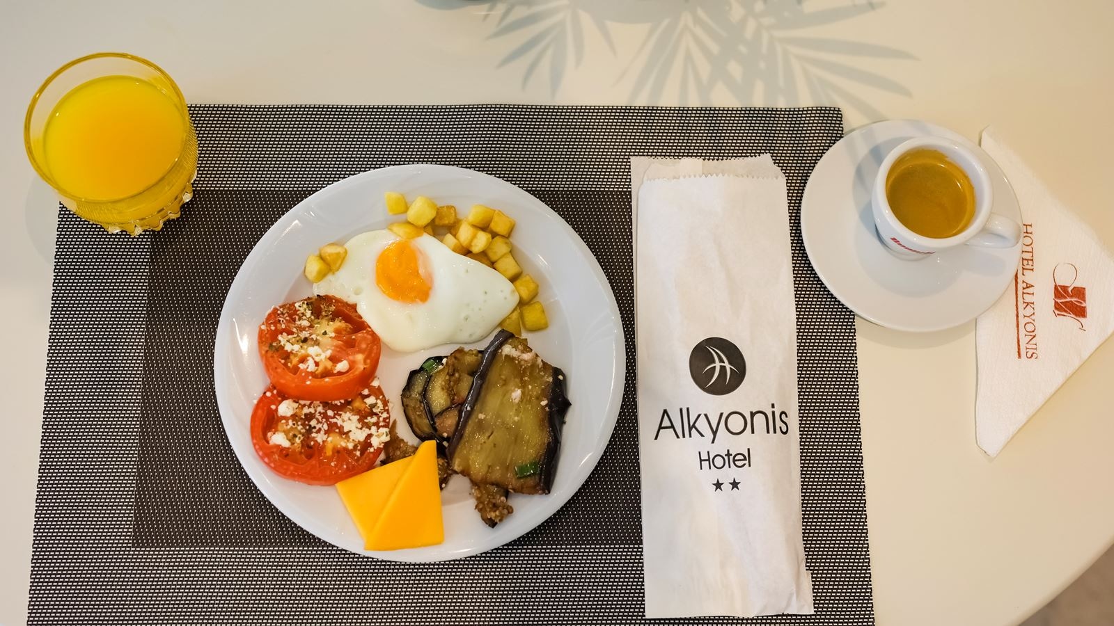 restaurants-breakfast-area