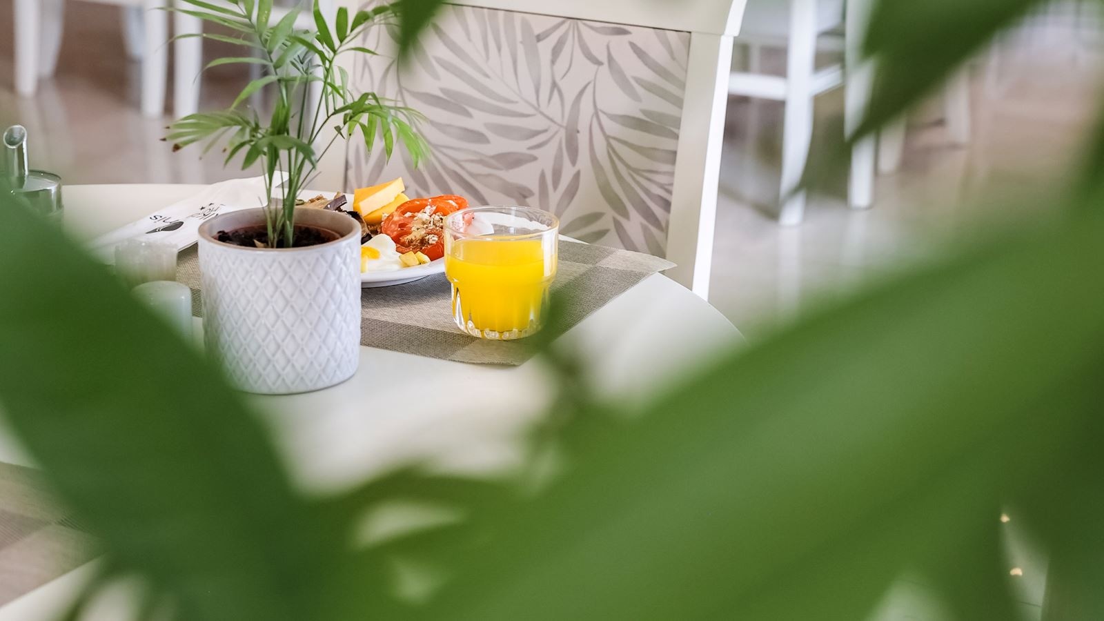 restaurants-breakfast-area