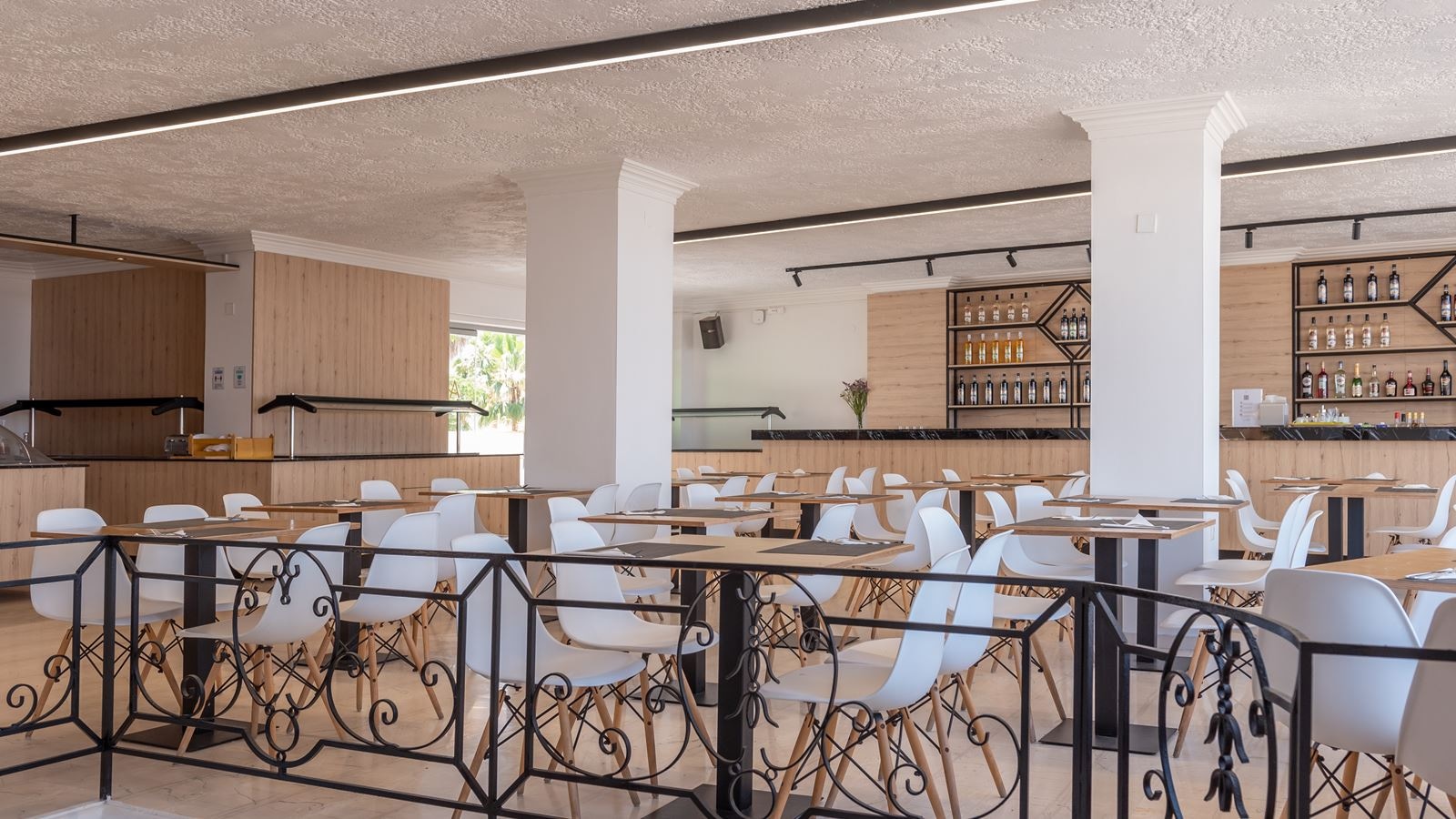 restaurants-main-restaurant