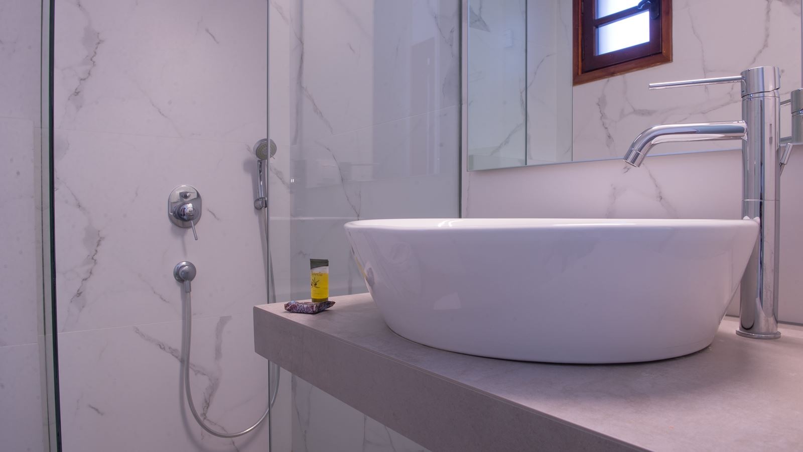 rooms-family-sea-view