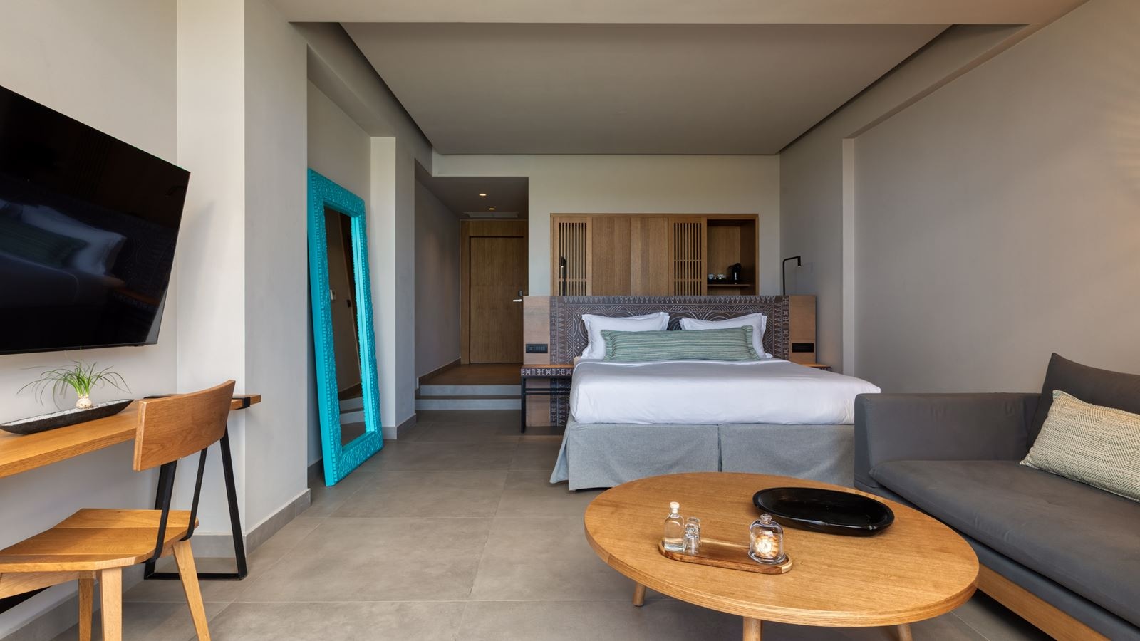 rooms-aquamarine-suite-plunge-pool-mountain-view