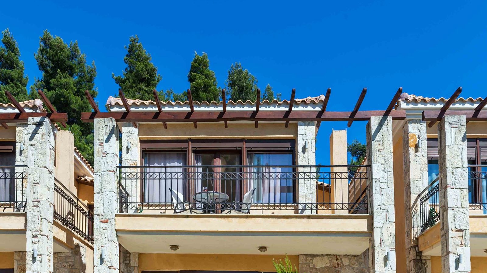 rooms-pigadi-|-junior-suite