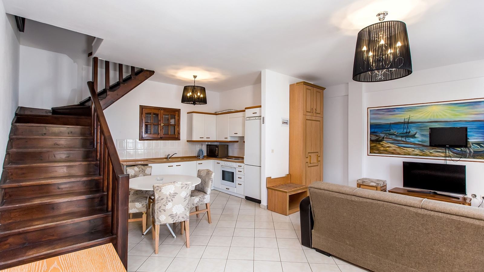 rooms-maisonette-2-bedrooms-8-pax