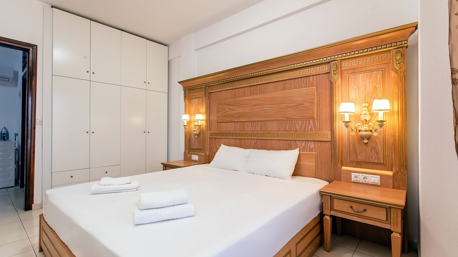 rooms-maisonette-2-bedrooms-8-pax