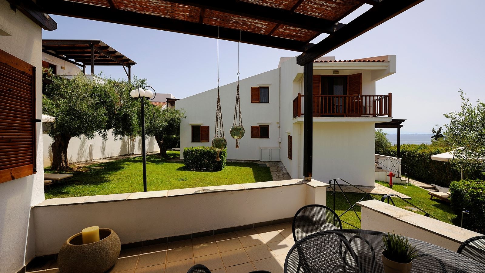 rooms-panorama-junior-summer-house