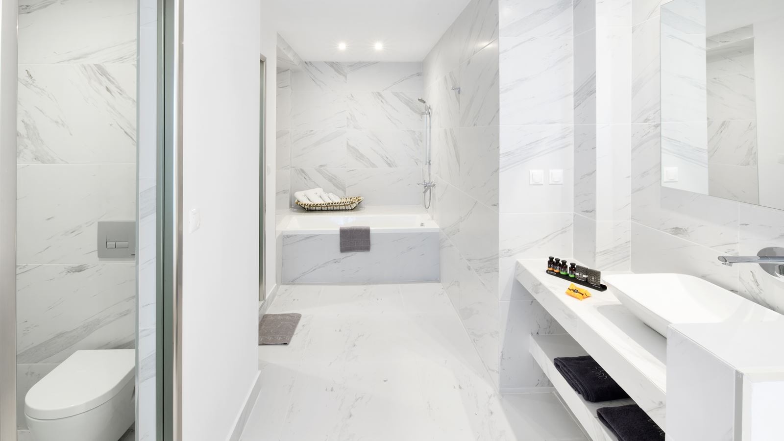 rooms-deluxe-suite-private-pool