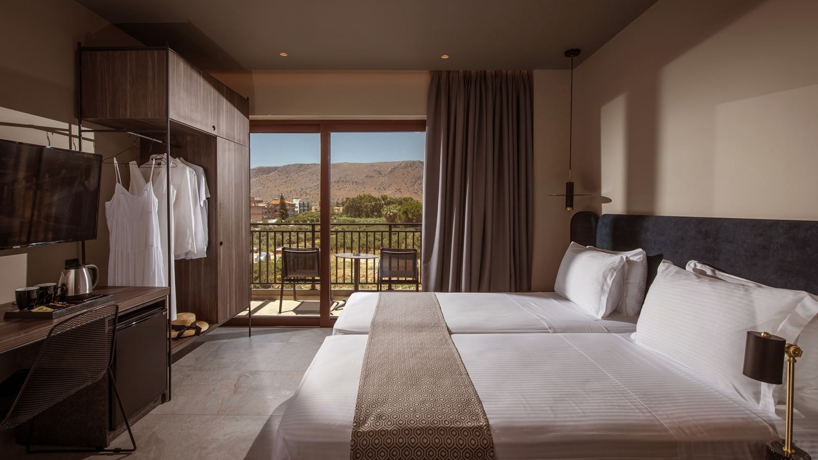 rooms-room-superior-double-balcony-or-terrace