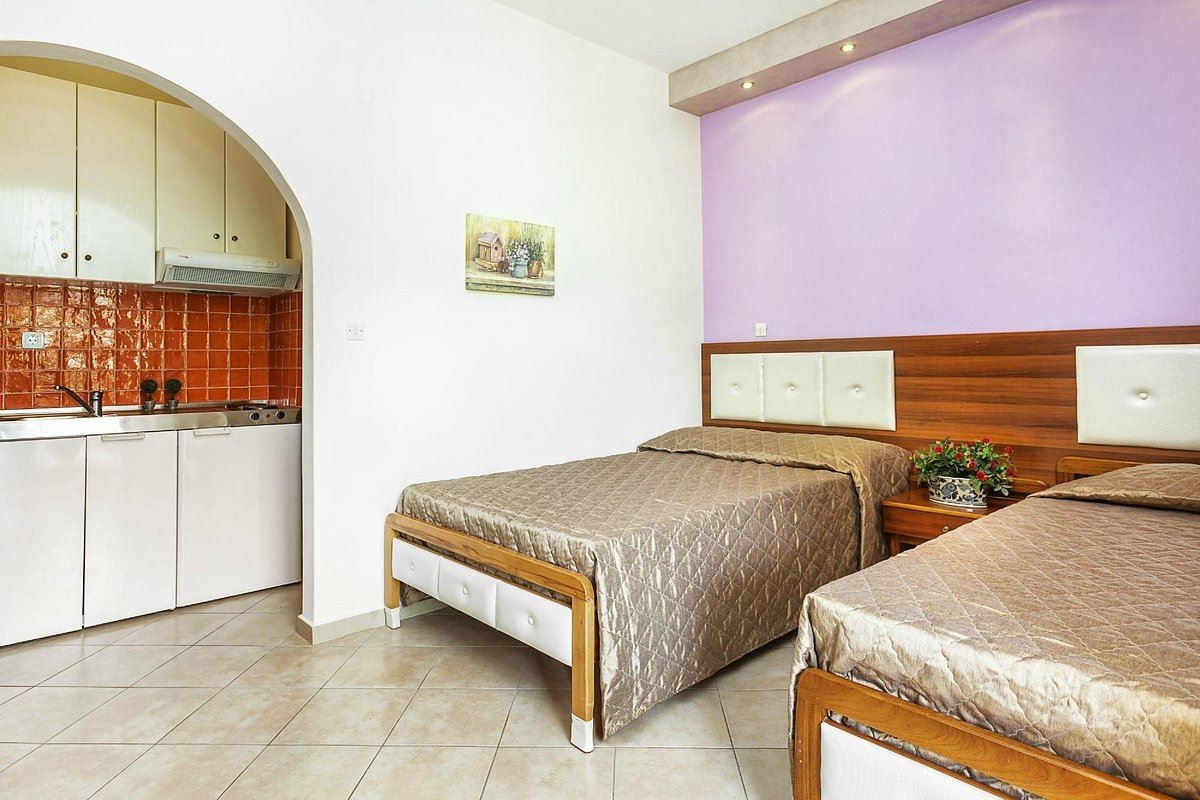 rooms-double-or-twin-room