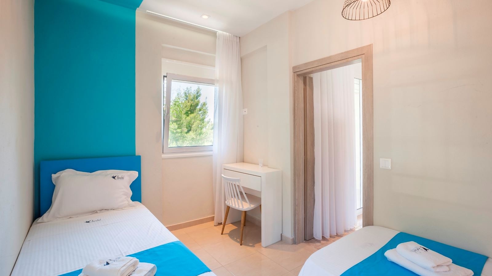 rooms-twobedroom-suite