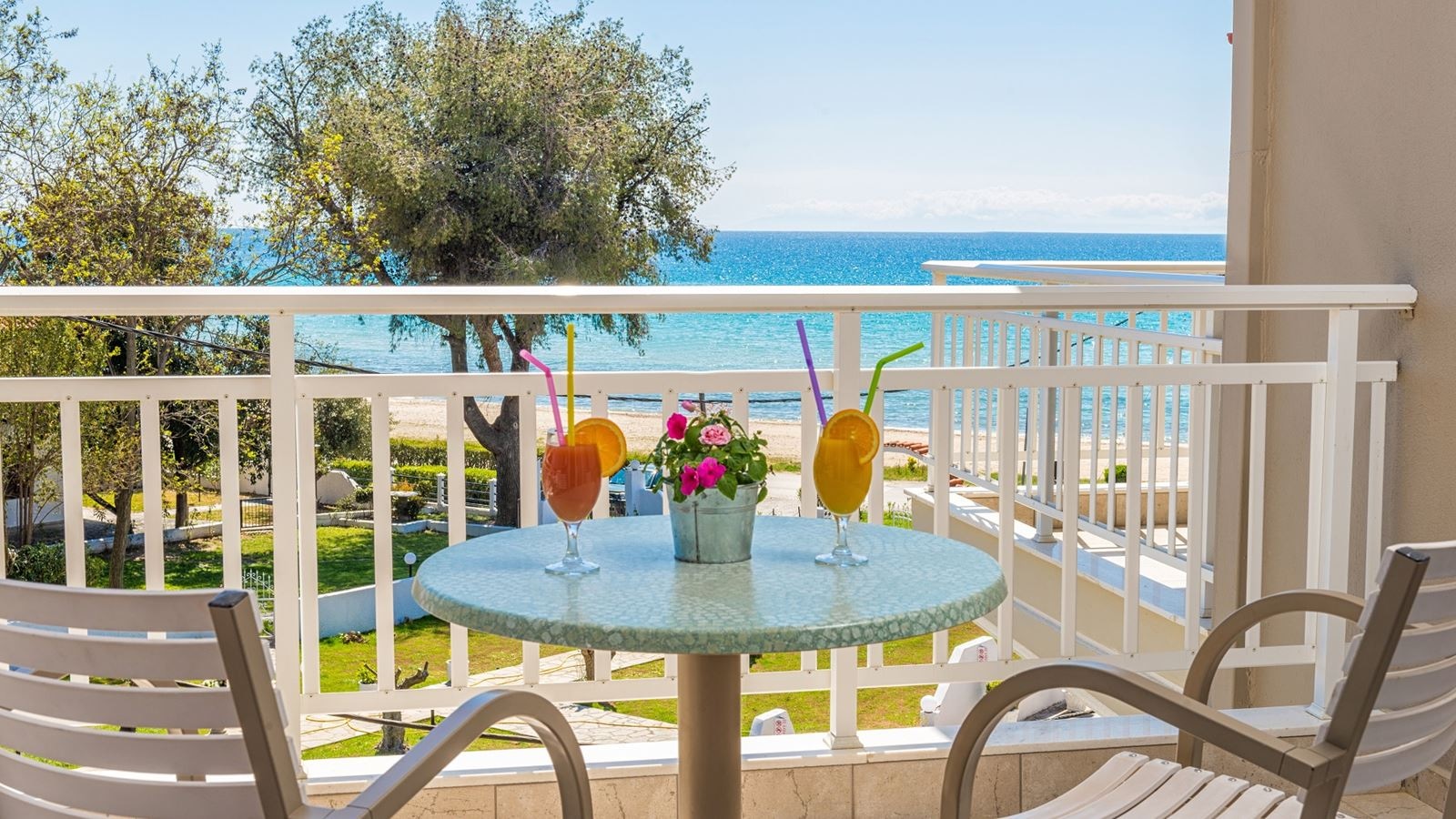 rooms-superior-triple-room