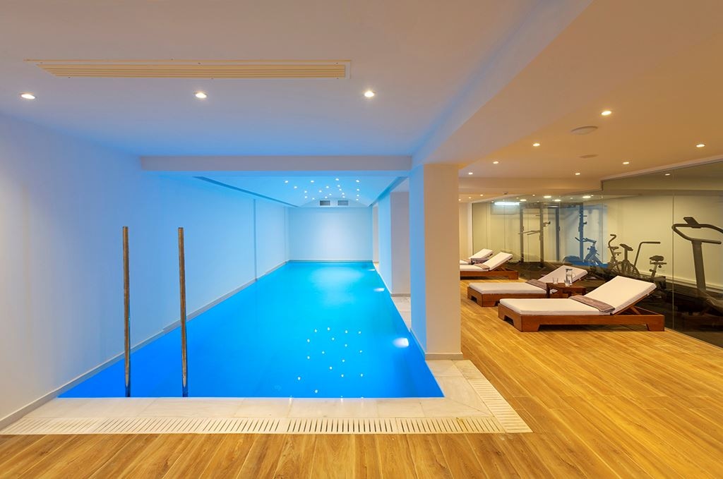 pools-indoor-pool