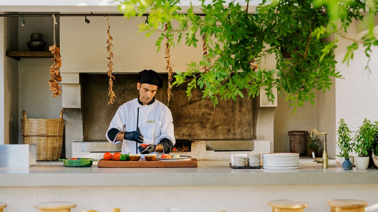 restaurants-rodies-traditional-cretan-restaurant