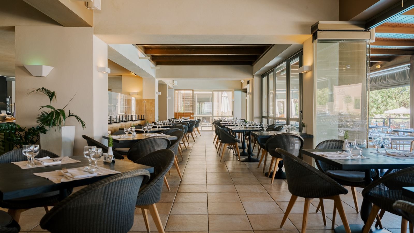 restaurants-main-restaurant