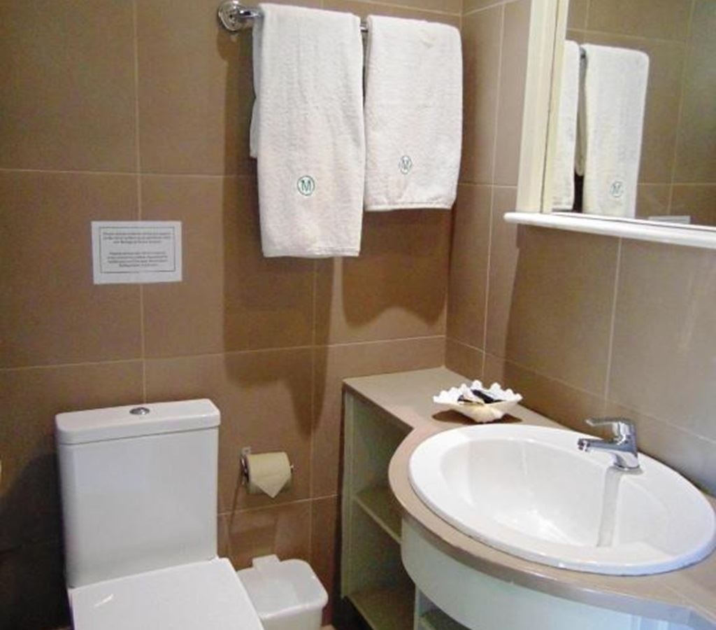 rooms-double-standard-room-garden-view