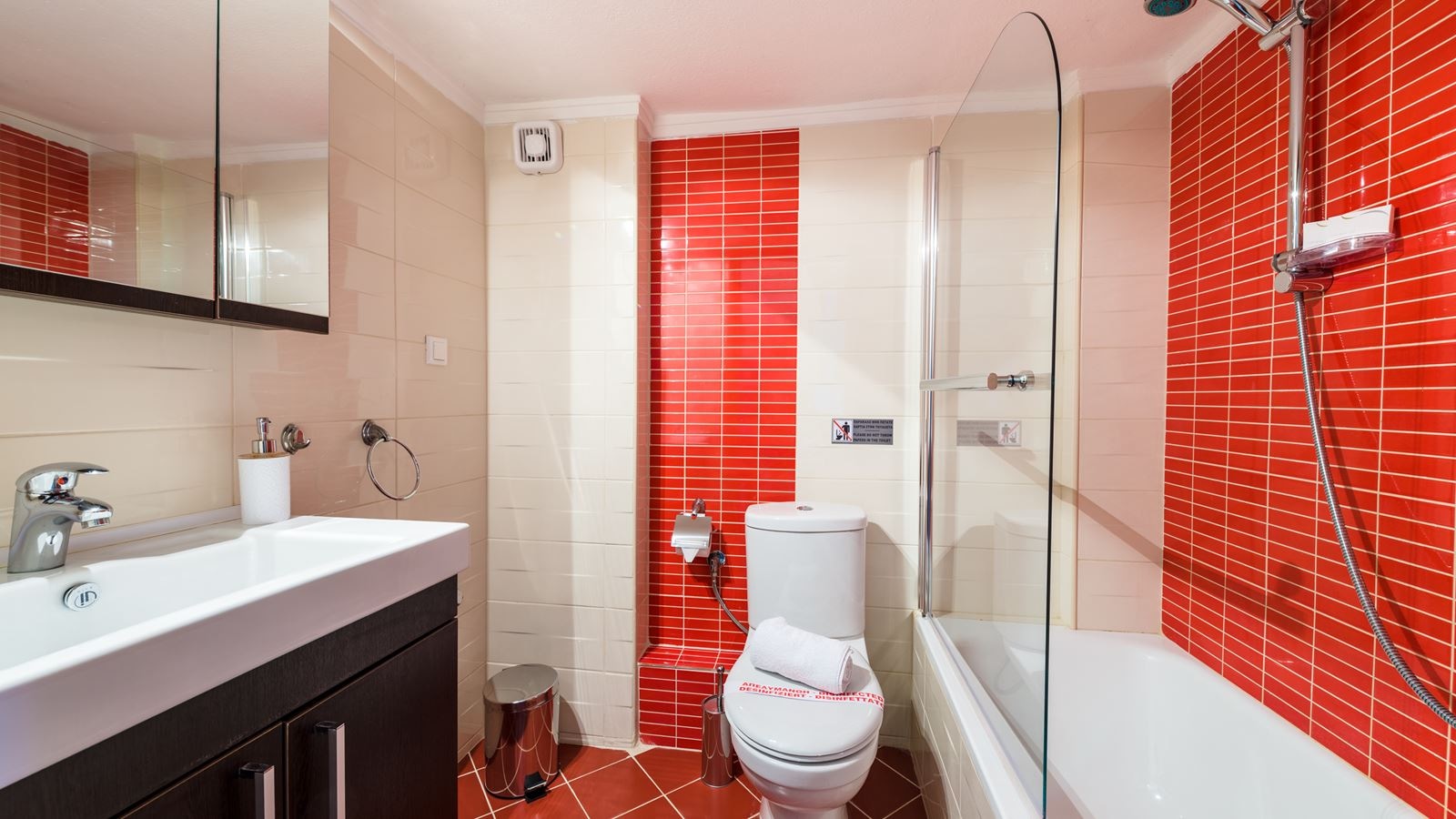 rooms-two-bedrooms-apartment