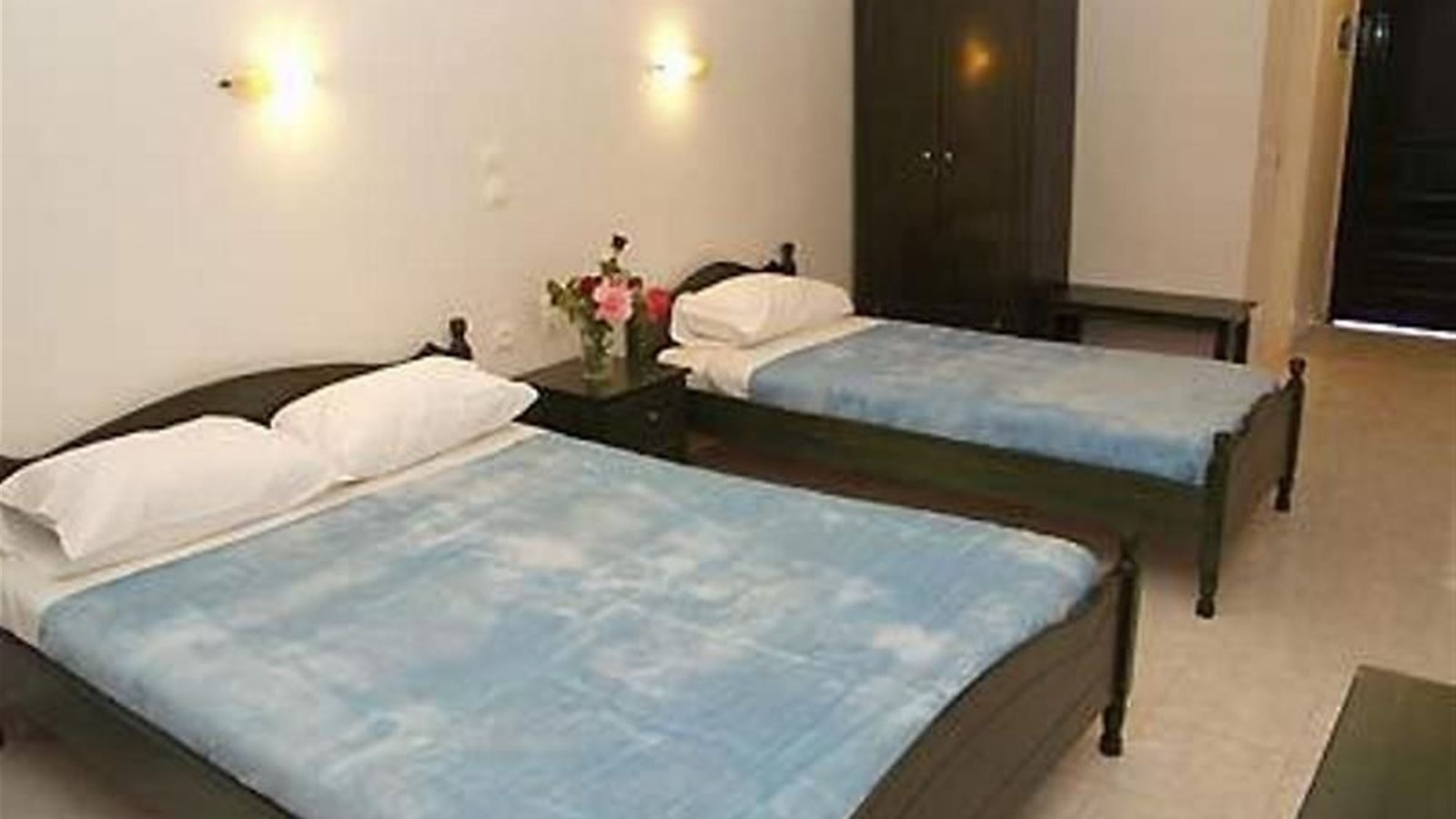 rooms-double--twin-room