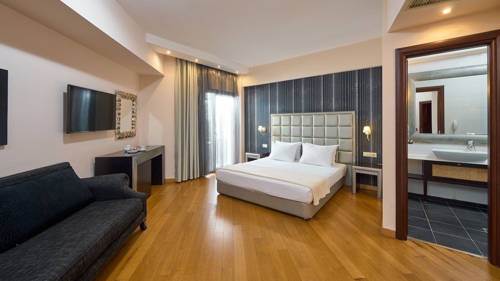 rooms-superior-double-room