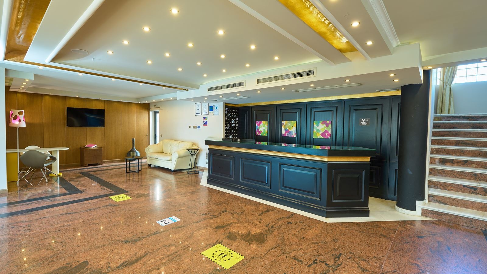 general-main-building