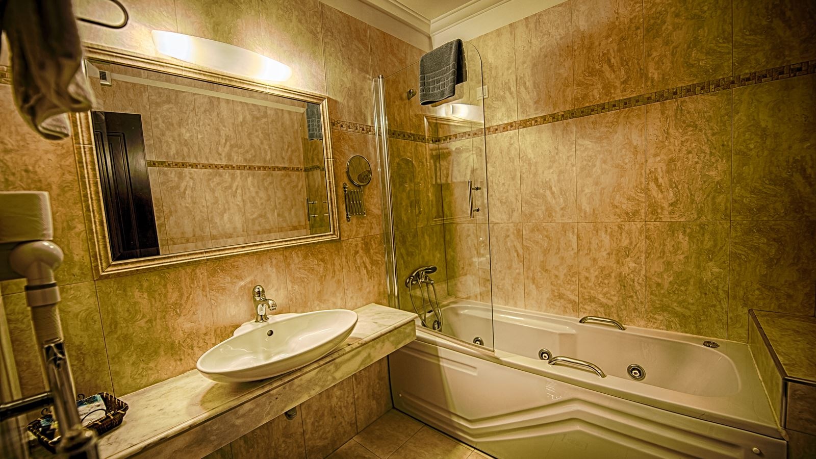 rooms-double-or-twin-room