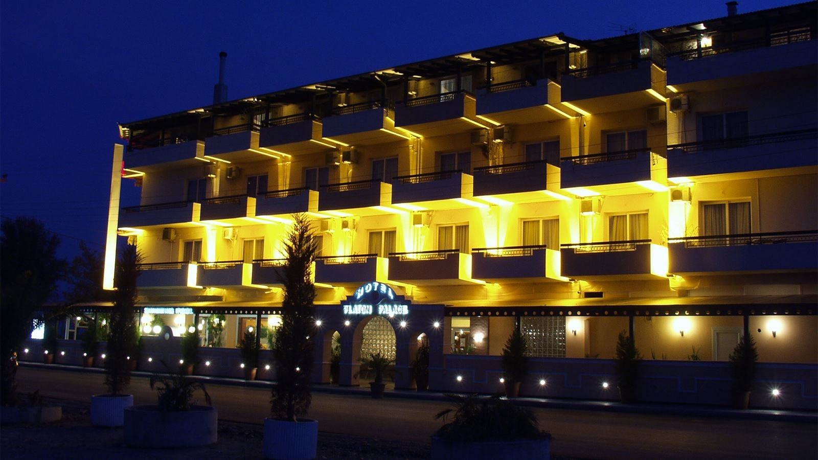 general-main-building