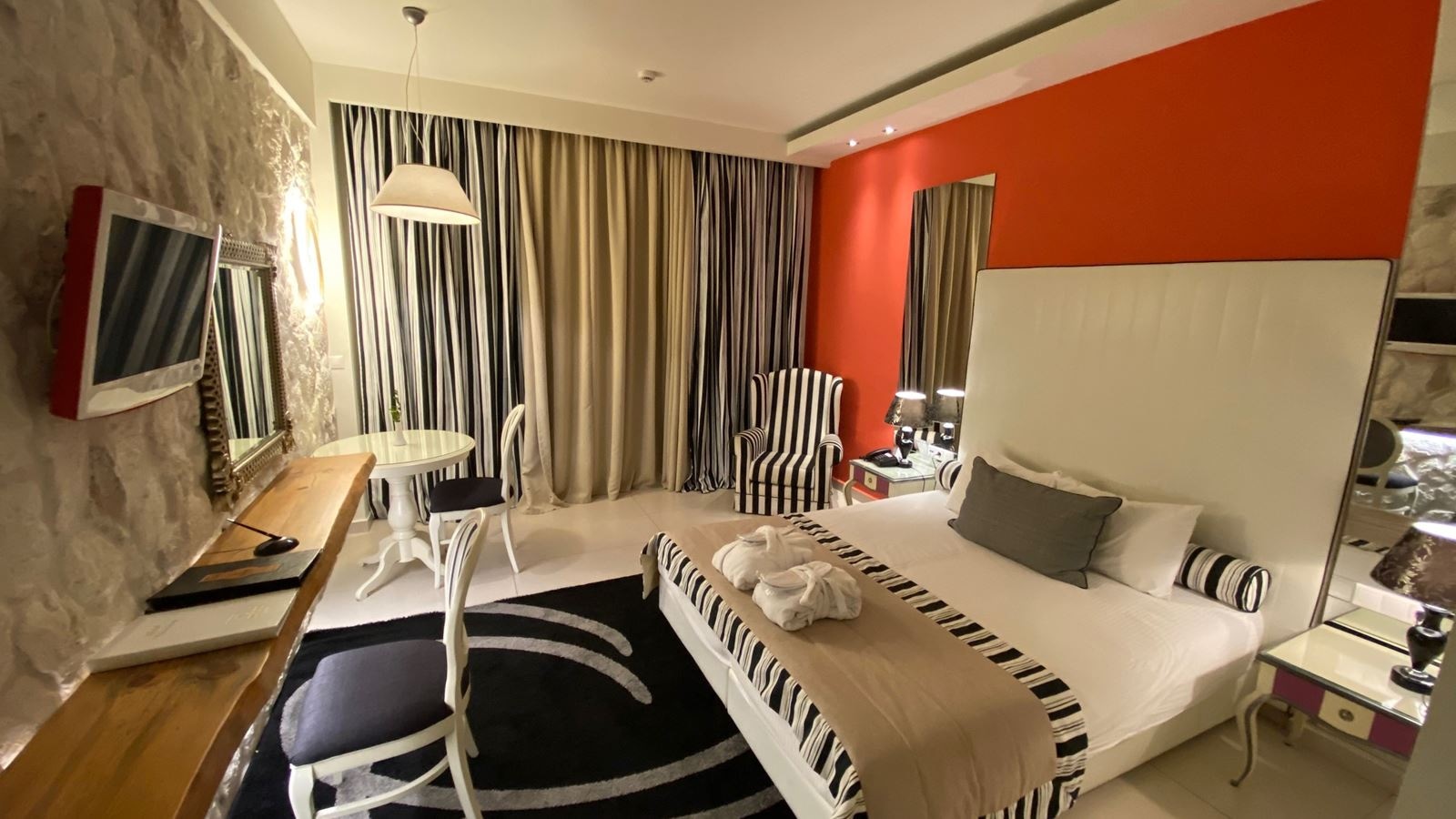 rooms-deluxe-double-sea-view