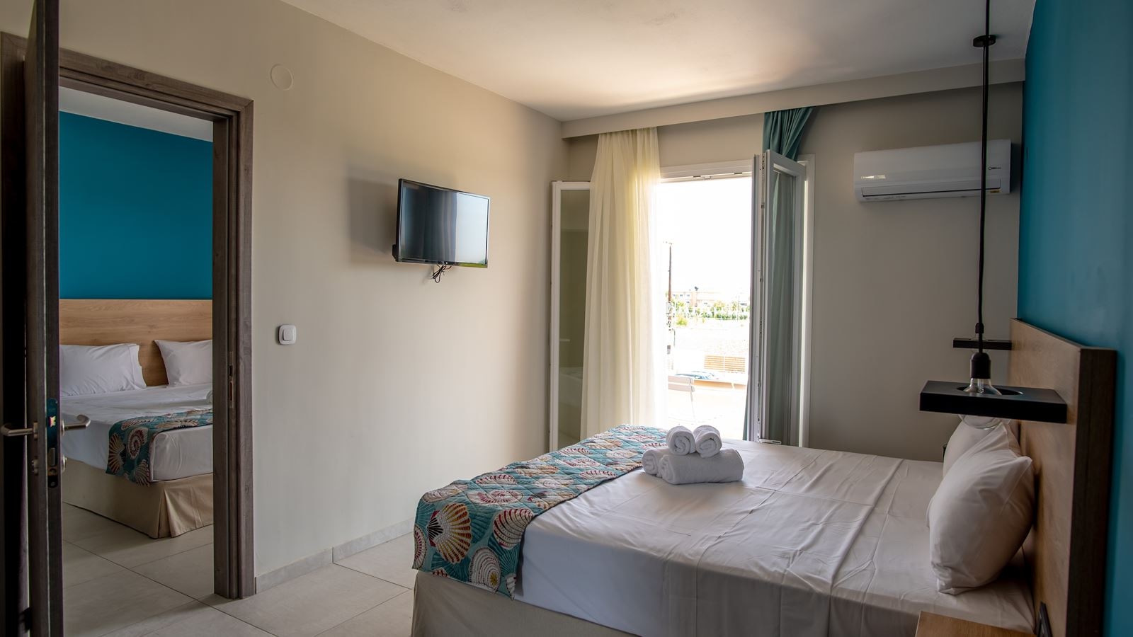 rooms-suite-family-two-bedrooms-garden-view