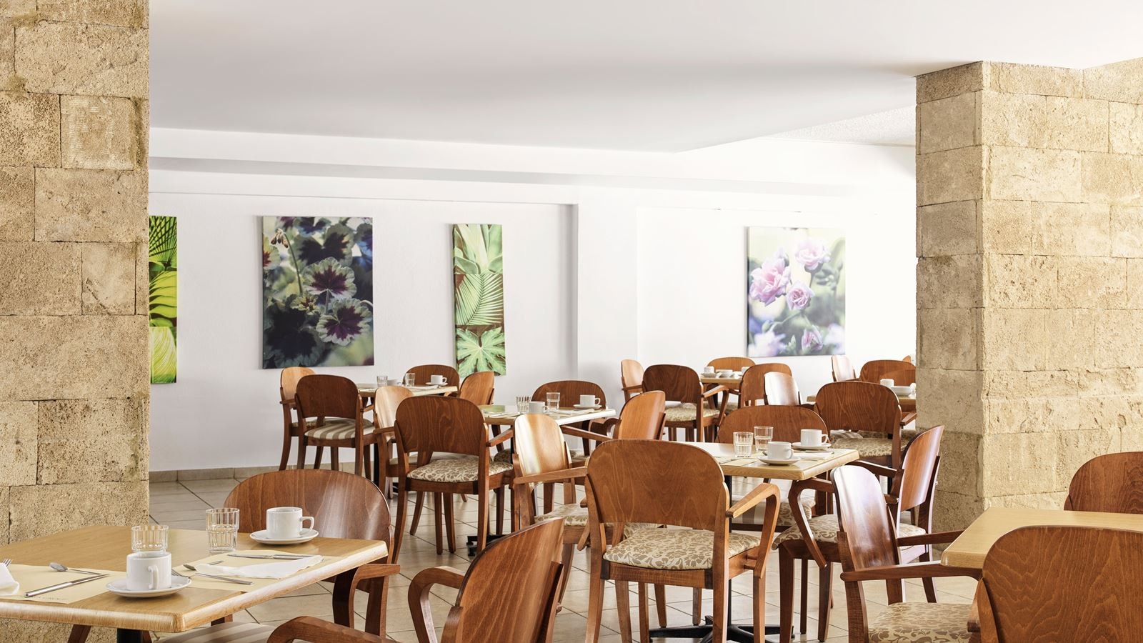 restaurants-main-restaurant